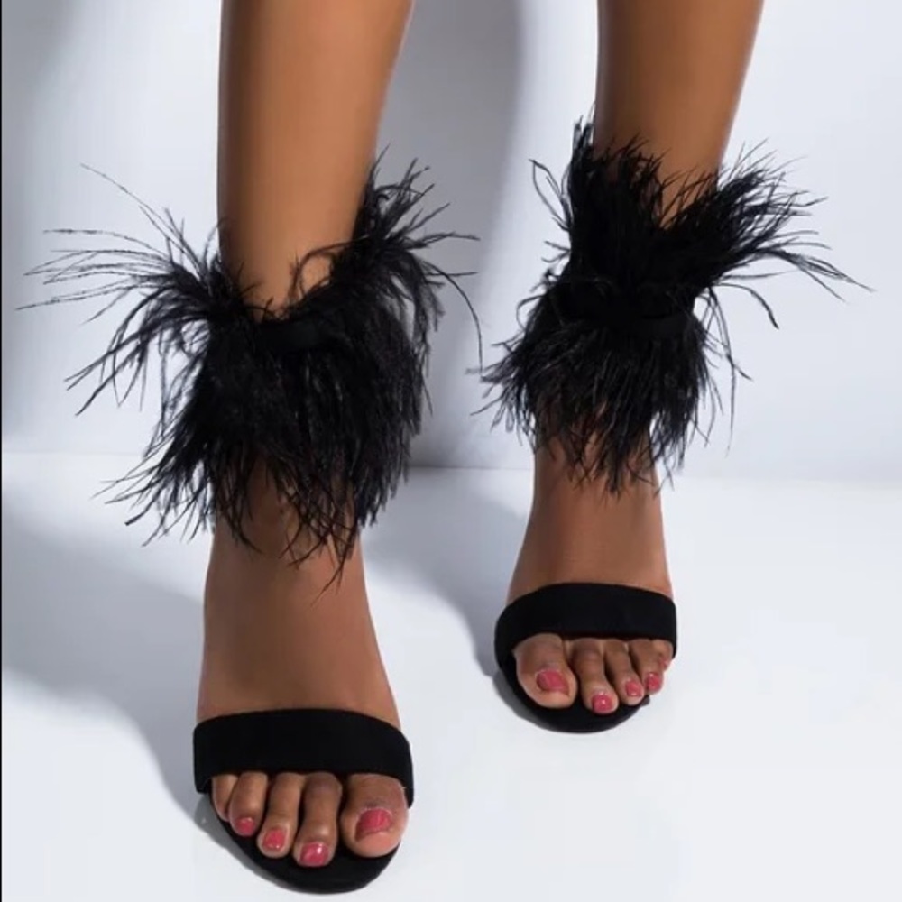 Black feather stiletto Heels